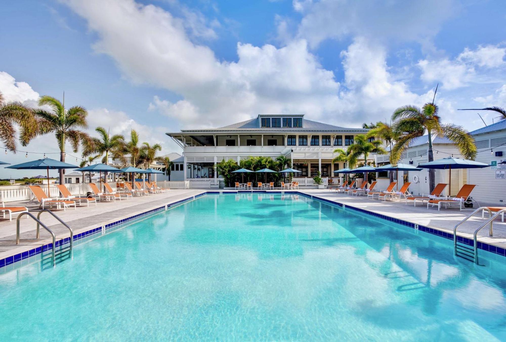 Mahogany Bay Resort And Beach Club, Curio Collection San Pedro  Εξωτερικό φωτογραφία