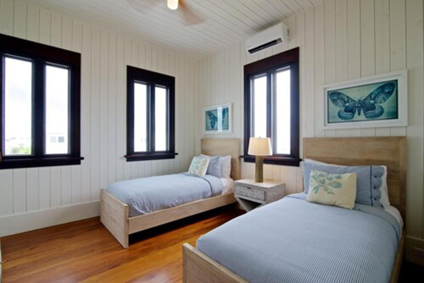 Mahogany Bay Resort And Beach Club, Curio Collection San Pedro  Εξωτερικό φωτογραφία